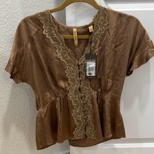 NWT Shyanne Brown Lace Trim Blouse